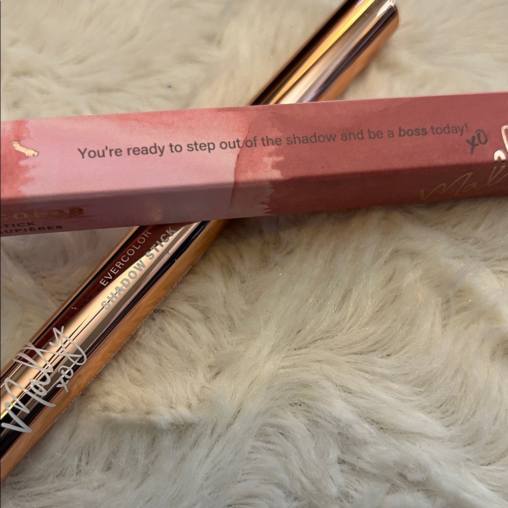 NEW Mally Beauty Evercolor Shadow Stick - Dune Matte - Picture 4 of 8